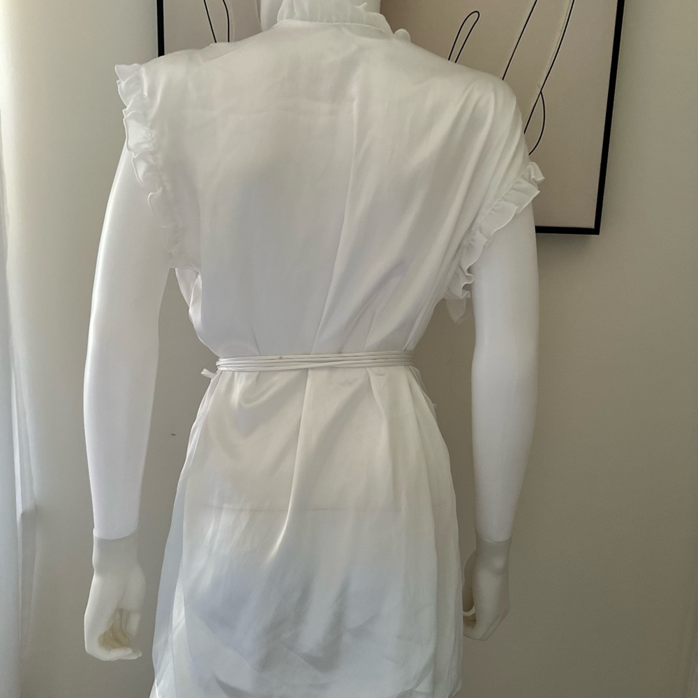 Intimo Cream Ruffled Kimono - Picture 3 of 10